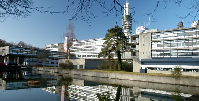 Studio of radio Netherlands Wereldomroep in Hilversum (Copyright RNW)